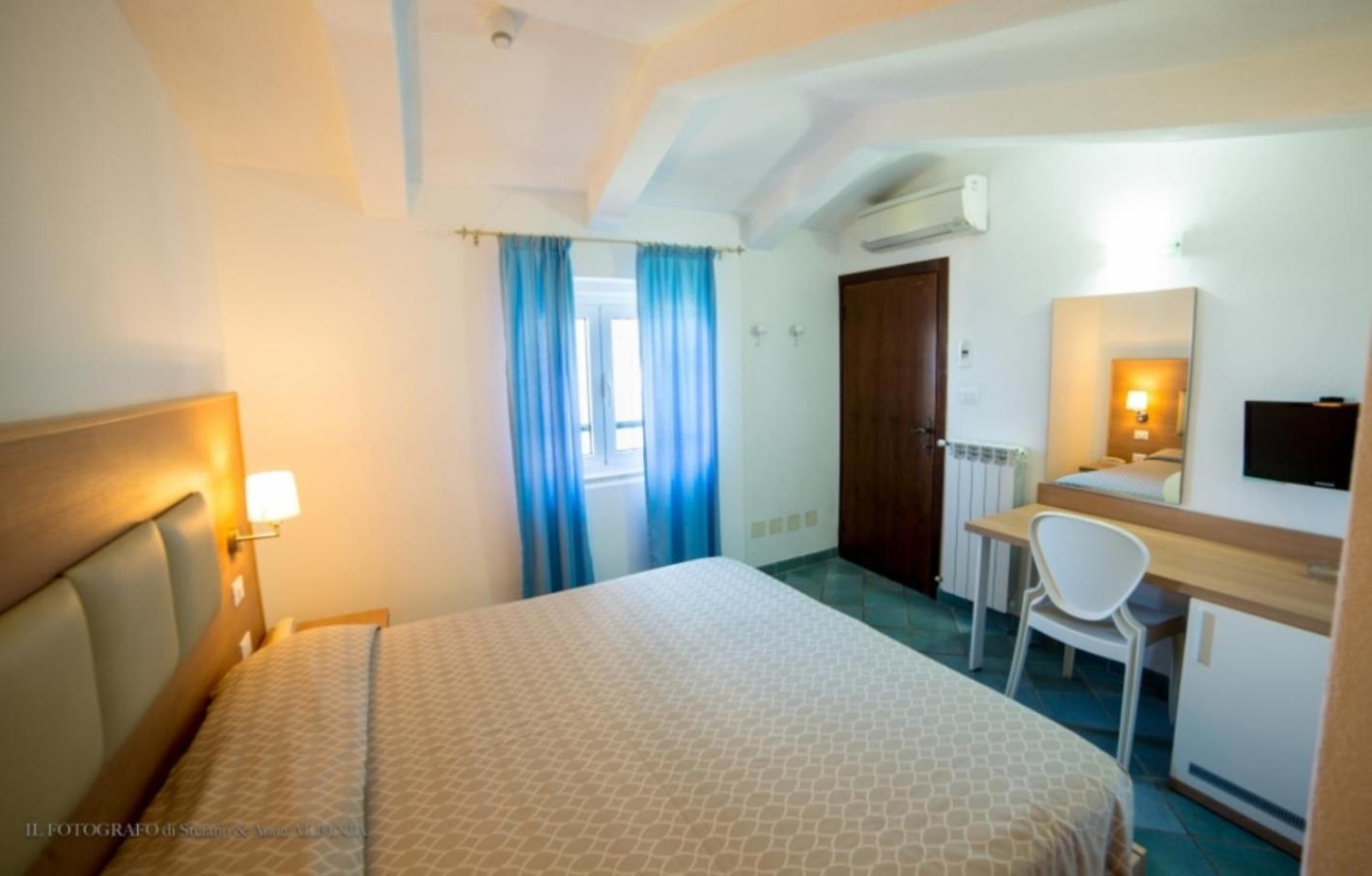 ג'יליו פורטו Hotel Saraceno חדר תמונה